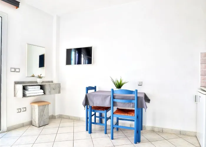 Myrto * Айя-Евфимия