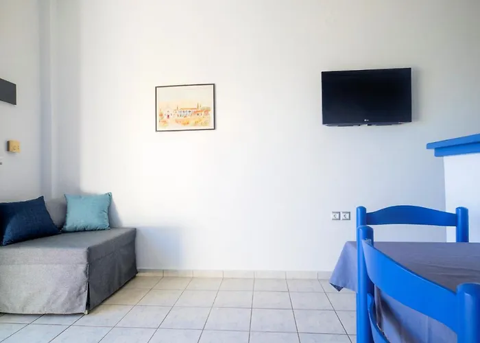 Myrto * Айя-Евфимия