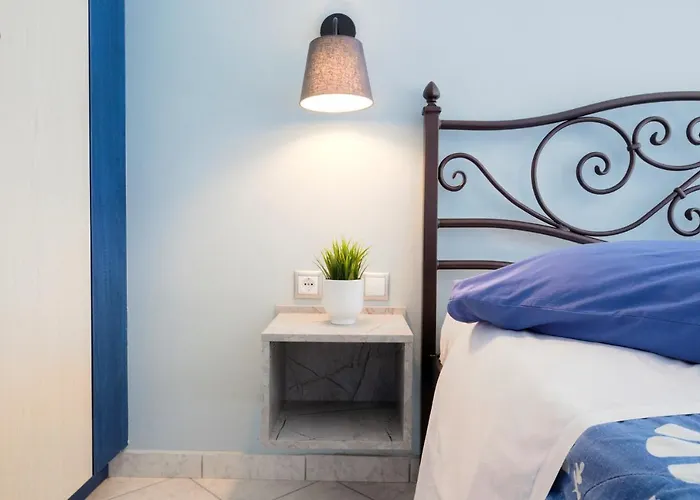 Myrto * Ajía Effimía