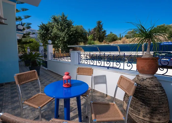 Myrto Apartman Ajía Effimía