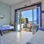 Apartment Myrto *