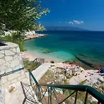 Myrto Apartment Agia Efimia