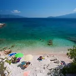 Apartament Myrto *