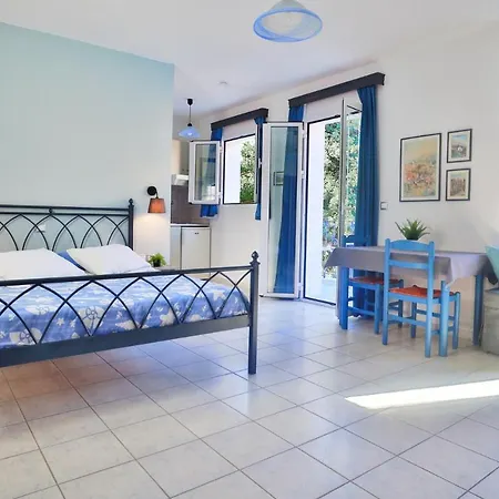 Myrto Apartment
