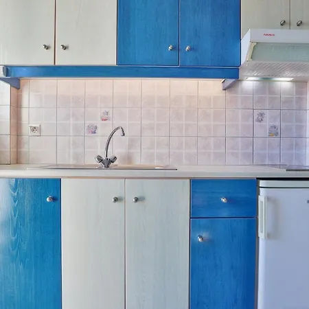 Myrto Apartment
