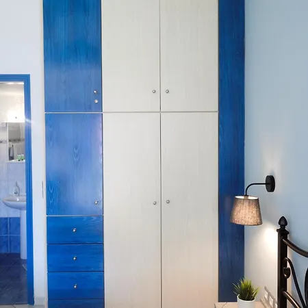 Myrto Apartment