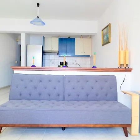Myrto Apartment