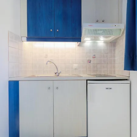 Apartment Myrto *
