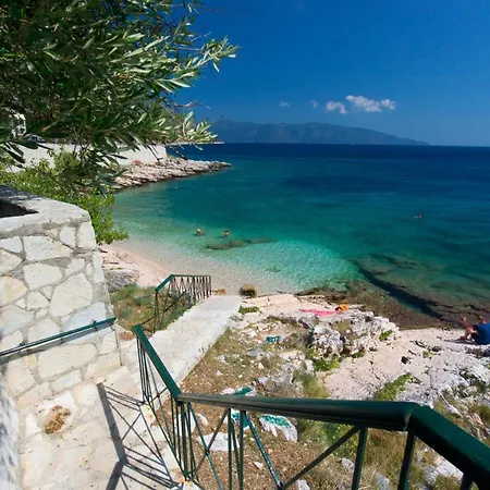 Myrto Apartment Agia Efimia